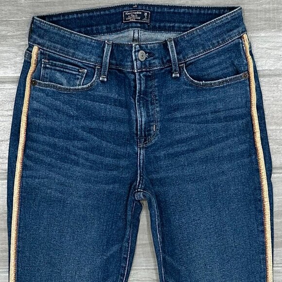 Abercrombie & Fitch Harper Low Rise Ankle Tuxedo Stripe Fray Hem Jeans Size 26S - Picture 6 of 16